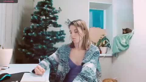 rosa843850 online show from December 20, 2024, 2:38 pm