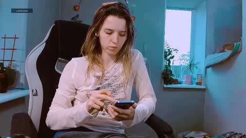 Snapshot of rosa843850 chatting on February 15, 2026, 2:25 pm rosa843850 online show from February 15, 2026, 2:25 pm