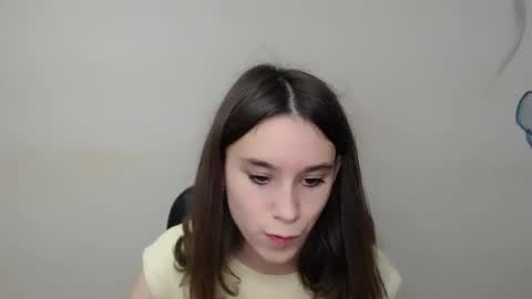 Rose online show from October 10, 2025, 6:45 am