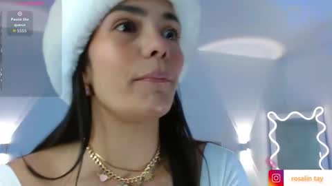 ROSALIN online show from December 2, 2025, 1:39 pm