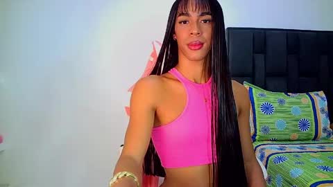 Snapshot of rosalindasexy chatting on June 3, 2026, 3:53 am Rosalinda online show from June 3, 2026, 3:53 am