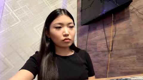 Snapshot of rosalynhandy chatting on February 14, 2026, 10:45 am Kira online show from February 14, 2026, 10:45 am