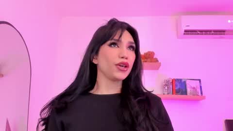 Snapshot of rose__saenz chatting on December 28, 2024, 5:35 pm Rose Saenz online show from December 28, 2024, 5:35 pm