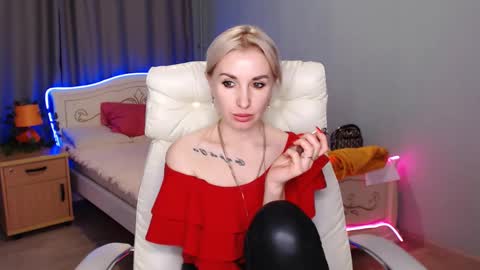 Snapshot of rose__shine chatting on December 3, 2024, 1:54 pm rose shine online show from December 3, 2024, 1:54 pm