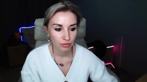 Snapshot of rose__shine chatting on January 4, 2025, 1:42 pm rose shine online show from January 4, 2025, 1:42 pm