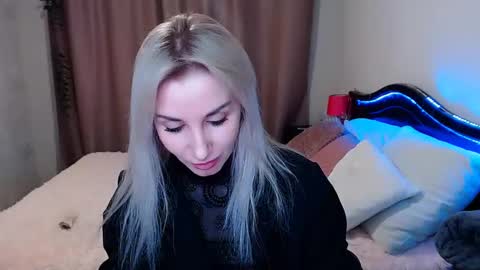 Snapshot of rose__shine chatting on January 16, 2025, 5:44 pm rose shine online show from January 16, 2025, 5:44 pm