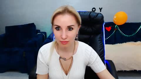 Snapshot of rose__shine chatting on March 6, 2025, 10:30 am rose shine online show from March 6, 2025, 10:30 am