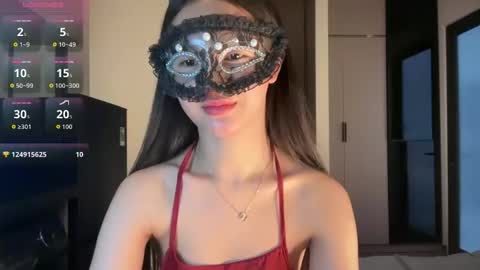 rose_ah online show from May 10, 2026, 7:35 am
