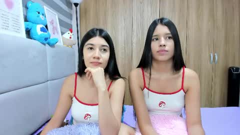 Rose y Miah online show from July 19, 2026, 3:32 am