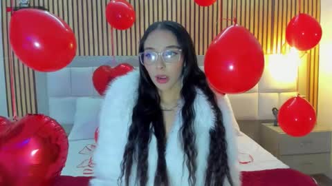 Snapshot of roseaurora chatting on February 14, 2026, 11:51 am roseaurora online show from February 14, 2026, 11:51 am