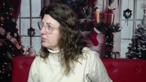 RoseHille online show from December 21, 2025, 6:20 am