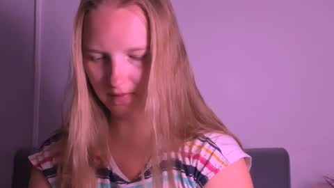 Rose online show from July 29, 2026, 6:44 am
