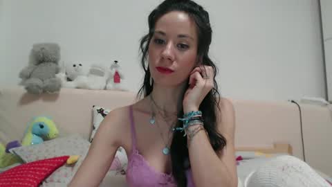 Rose online show from February 7, 2025, 4:46 pm