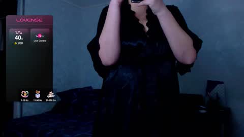 Rina online show from February 3, 2026, 2:33 pm