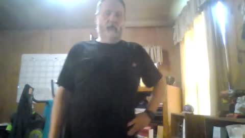 Lost4gain online show from November 2, 2025, 4:09 pm