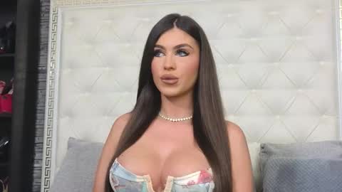 Gabriela online show from November 27, 2025, 8:05 am