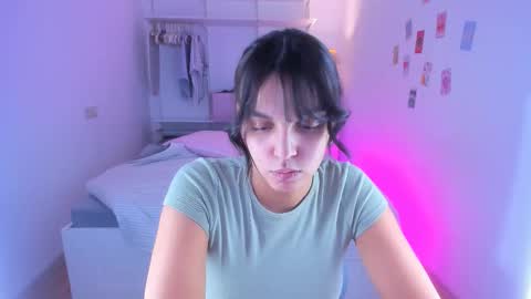 Snapshot of roshelle_xxx chatting on February 9, 2025, 2:50 pm Roshelle online show from February 9, 2025, 2:50 pm