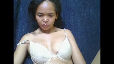 Snapshot of rosia685234 chatting on March 11, 2026, 4:18 am rosia685234 online show from March 11, 2026, 4:18 am