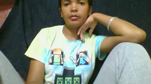 Snapshot of rosia685234 chatting on March 19, 2026, 2:48 am rosia685234 online show from March 19, 2026, 2:48 am