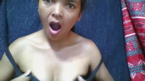 Snapshot of rosia685234 chatting on March 23, 2026, 4:22 pm rosia685234 online show from March 23, 2026, 4:22 pm