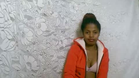 Snapshot of rosiahot1 chatting on October 10, 2025, 7:13 pm rosia online show from October 10, 2025, 7:13 pm