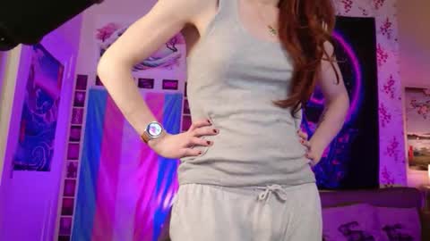 Snapshot of rosieplay chatting on November 8, 2025, 7:01 pm RosieFem online show from November 8, 2025, 7:01 pm