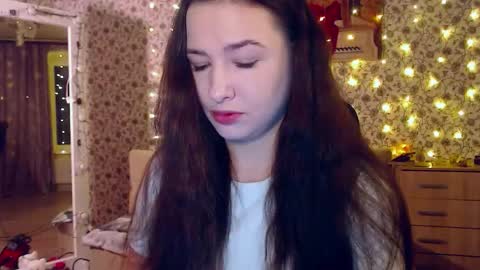 Rosie is waiting for YOU online show from November 18, 2025, 3:34 am