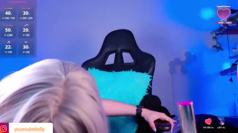 rositafresita01 online show from April 16, 2026, 1:45 pm