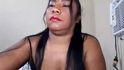 rosmerynavarro online show from March 10, 2025, 7:10 am