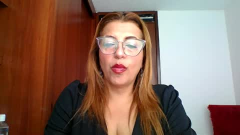 Rossana  online show from April 7, 2026, 12:27 pm