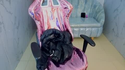 Rosse online show from April 2, 2026, 12:58 pm