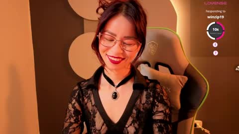 Snapshot of rosse_98_ chatting on May 11, 2026, 3:07 pm Miss Rosse online show from May 11, 2026, 3:07 pm