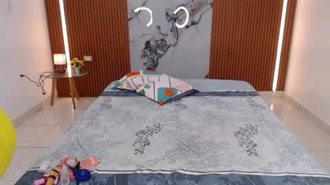 Rossi Hill online show from February 22, 2026, 11:53 am