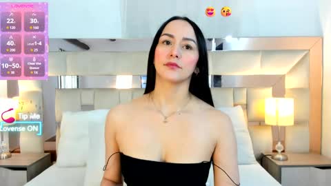 Snapshot of rosshazel chatting on May 28, 2026, 2:47 pm online show from May 28, 2026, 2:47 pm
