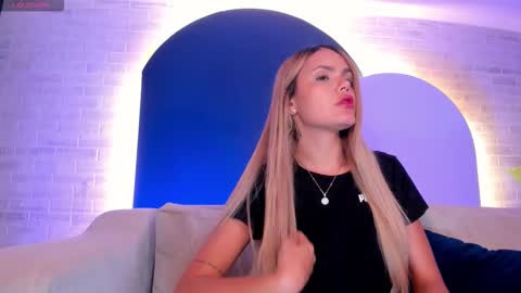 Rossie Rivers online show from March 2, 2026, 12:12 pm