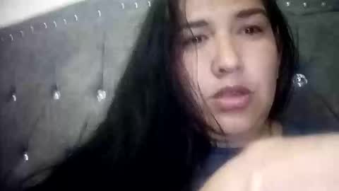 rossiteylor368516 online show from May 19, 2026, 1:56 am