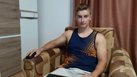 Snapshot of rosswillis7 chatting on September 30, 2025, 6:18 am Ross online show from September 30, 2025, 6:18 am