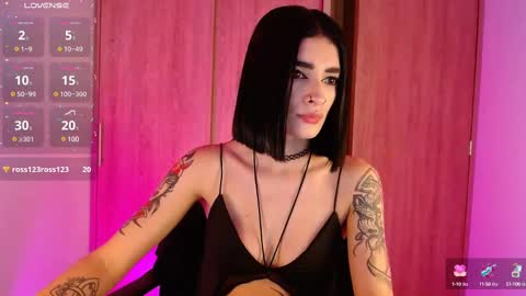 Snapshot of rot_wallace chatting on February 21, 2025, 1:55 am rot_wallace online show from February 21, 2025, 1:55 am