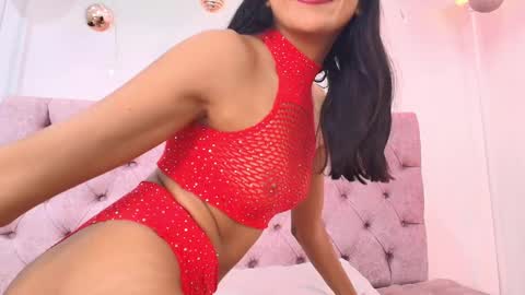 Snapshot of roulyy chatting on December 14, 2024, 2:01 am JESSY ROULY online show from December 14, 2024, 2:01 am