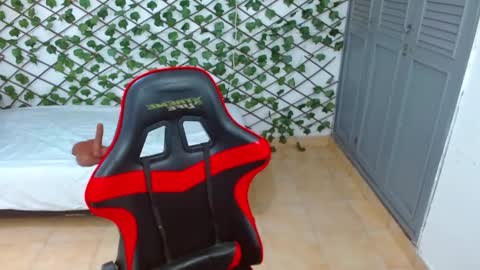 Rous online show from October 16, 2025, 6:42 pm