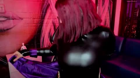 rouse darkk online show from October 17, 2025, 4:48 am