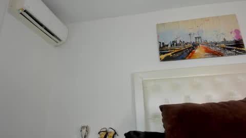 rouse_sexy_hotxx77 online show from December 4, 2025, 2:10 am