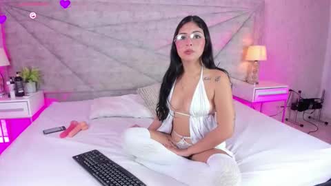 ROUSE  online show from February 9, 2026, 9:41 pm