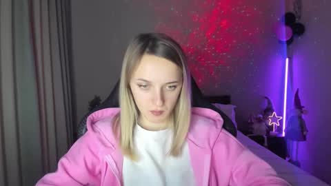 Snapshot of rousereed chatting on December 26, 2024, 1:21 pm Rouse online show from December 26, 2024, 1:21 pm