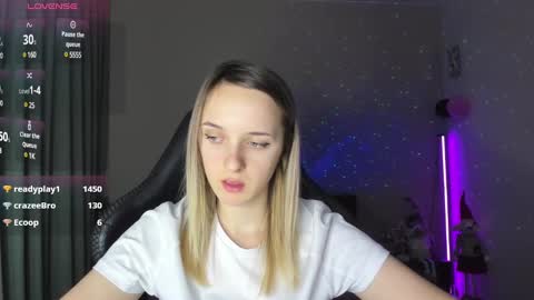 Snapshot of rousereed chatting on February 4, 2025, 5:01 pm Rouse online show from February 4, 2025, 5:01 pm