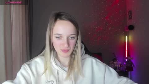 Snapshot of rousereed chatting on February 18, 2025, 9:43 am Rouse online show from February 18, 2025, 9:43 am