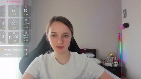 Snapshot of rousereed chatting on March 5, 2025, 11:17 am Rouse online show from March 5, 2025, 11:17 am