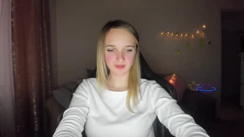 Snapshot of rousereed chatting on October 31, 2025, 2:18 pm Rouse online show from October 31, 2025, 2:18 pm