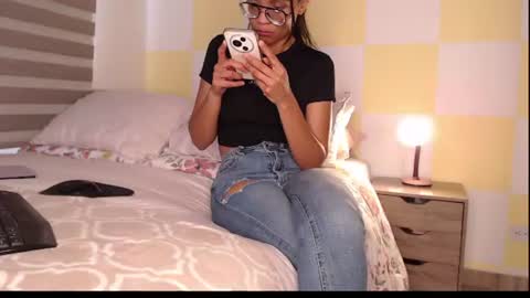 Snapshot of rouss_henao chatting on June 14, 2026, 5:59 pm Rouss marie henao online show from June 14, 2026, 5:59 pm