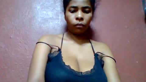 rovaelyah online show from June 1, 2026, 3:30 am